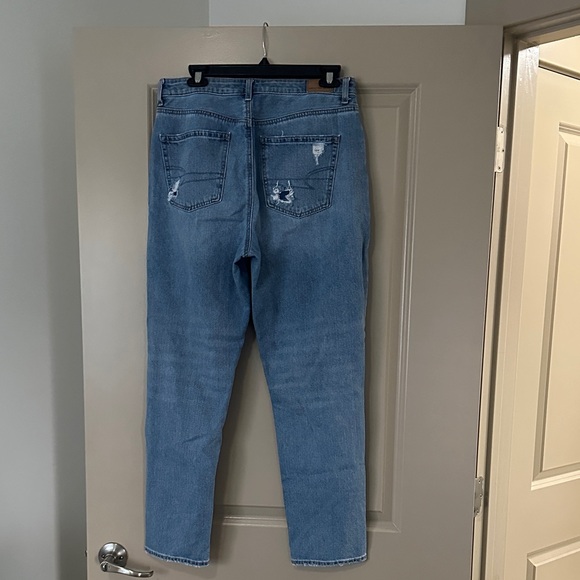 American Eagle Outfitters High Rise Ripped Blue Jeans - Picture 2 of 5